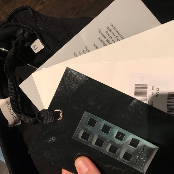 Moncler NWT braided shoulder pullover - Picture 8 of 8